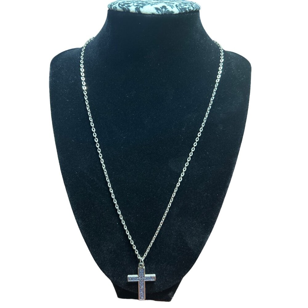 Vintage Cross Pendant Necklace With Etched Detailing & Silver-Tone Chain